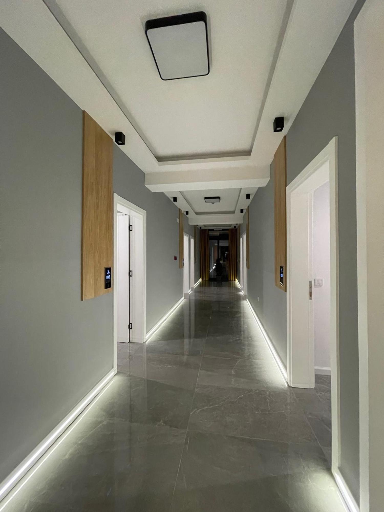 Hotel Maraj Ulcinj Luaran gambar