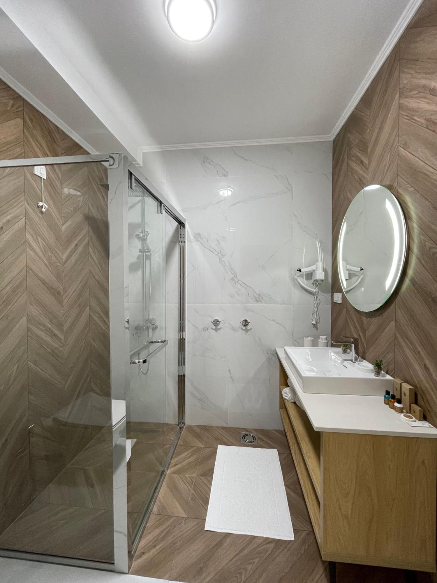 Hotel Maraj Ulcinj Luaran gambar