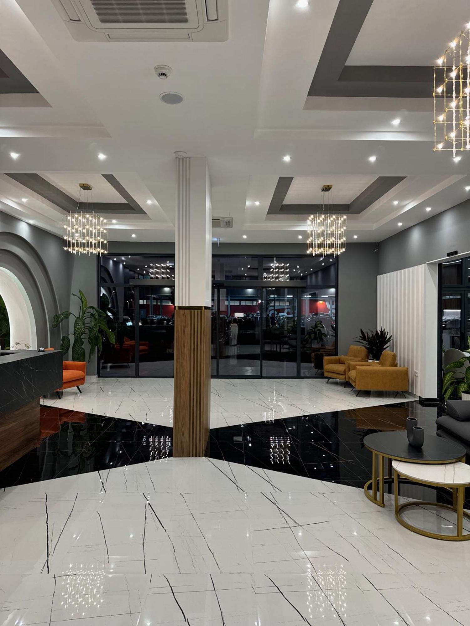 Hotel Maraj Ulcinj Luaran gambar